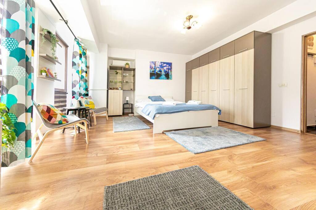 Central Studio Bucur บูคาเรสต์ ภายนอก รูปภาพ
