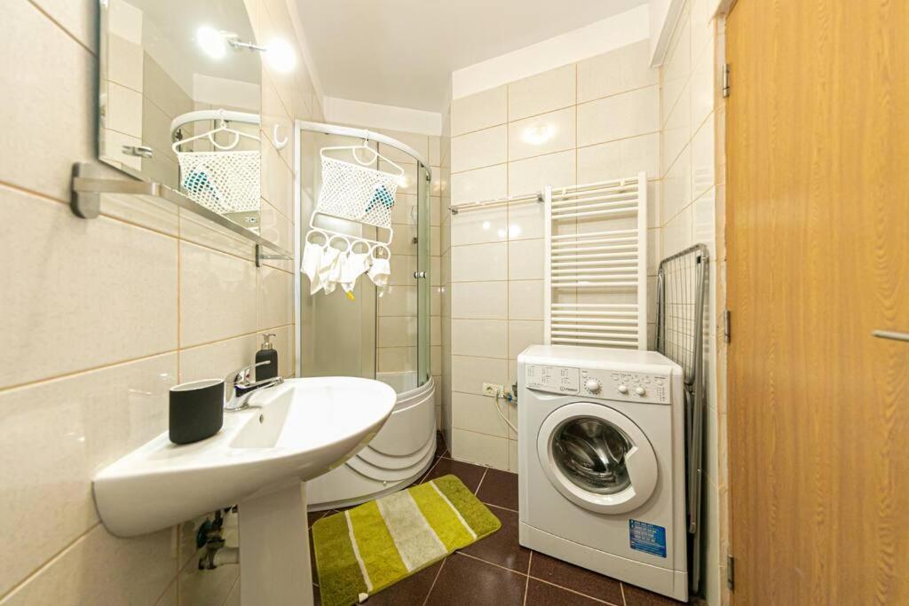 Central Studio Bucur บูคาเรสต์ ภายนอก รูปภาพ