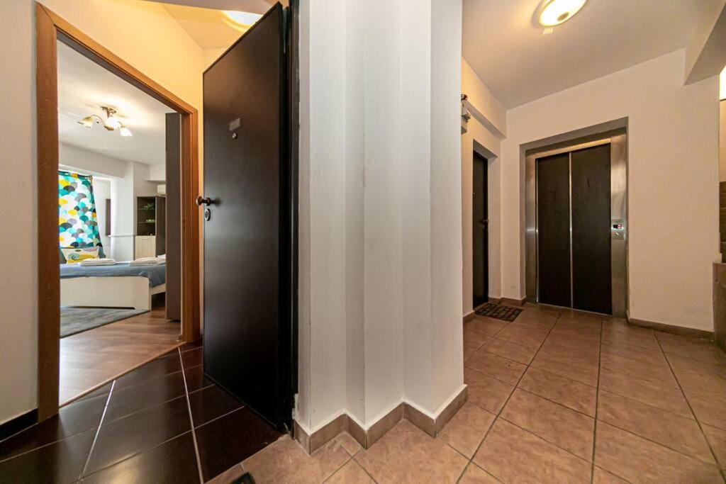 Central Studio Bucur บูคาเรสต์ ภายนอก รูปภาพ